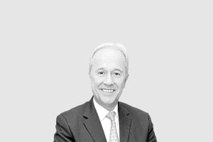 Plantar la bandera colombiana